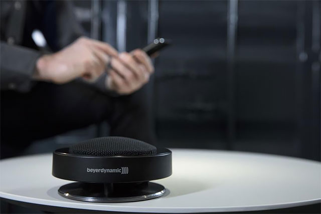  CES Bluetooth-спікерфон Beyerdynamic Phonum визнано найкращим пристроєм для домашніх конференцій 